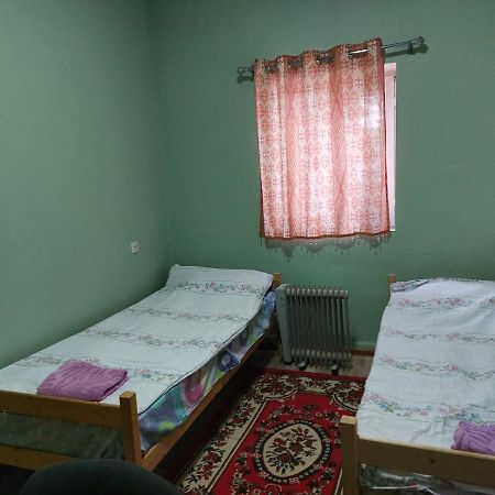 Konok Center Osh Hotel Exterior photo