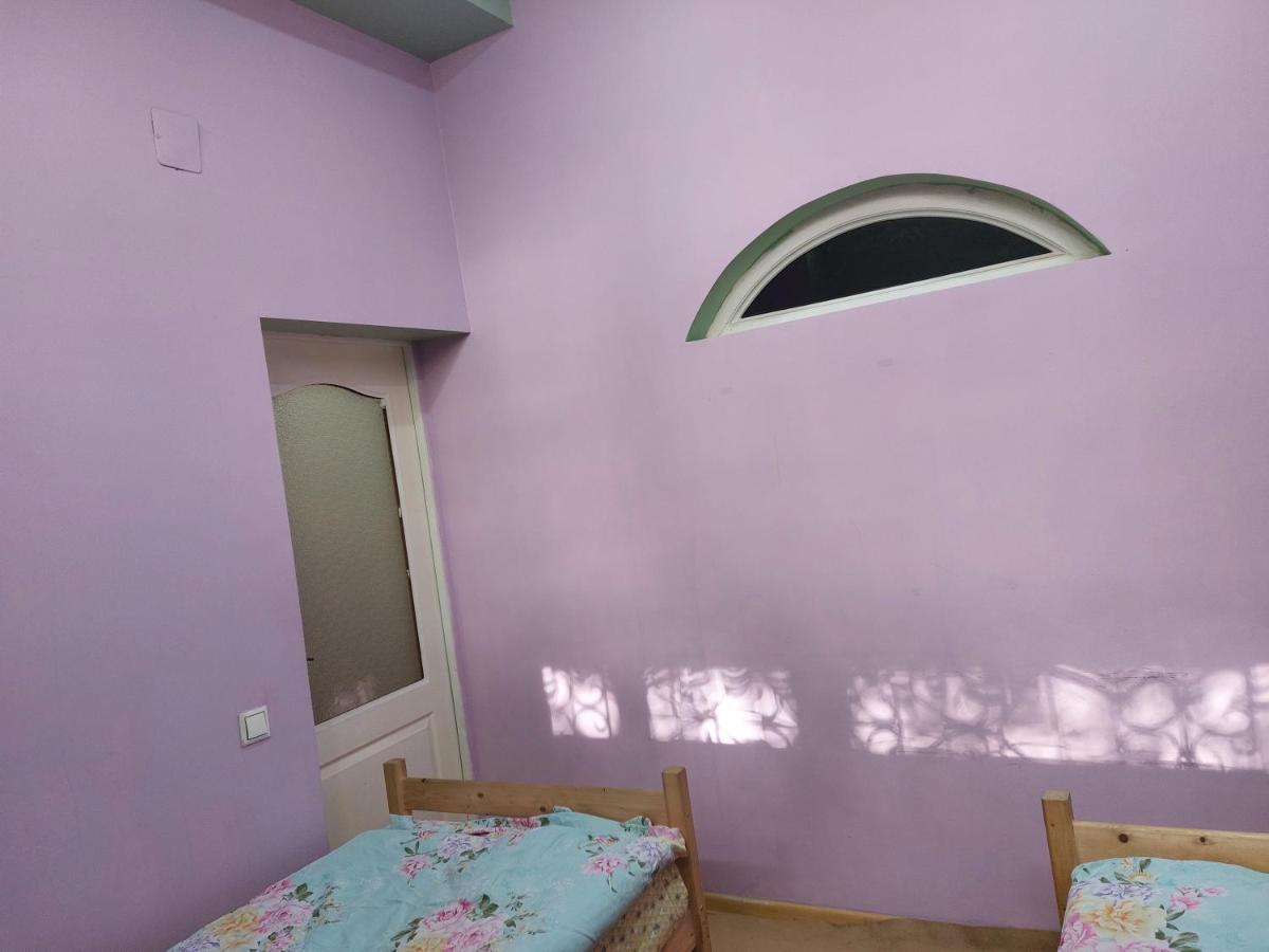 Konok Center Osh Hotel Exterior photo