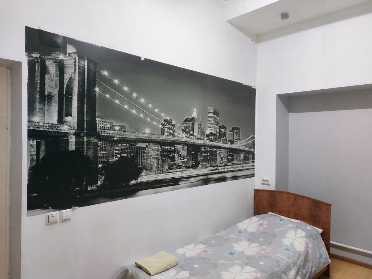 Konok Center Osh Hotel Exterior photo